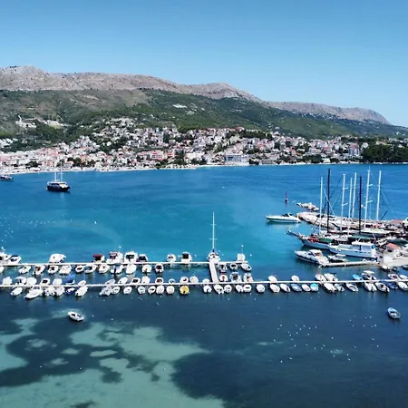 Amfora Maris Apartmán *
